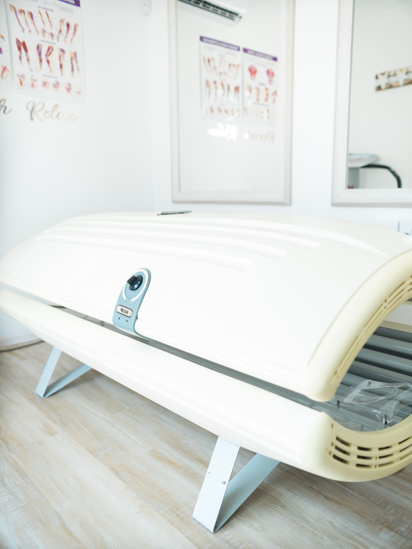 BellaLivey_019-sunbed